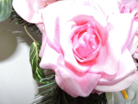 Stroik Kompozycja Dekoracja z Kwiatów Sztucznych Wiązanka na Cmentarz Dzień Babci