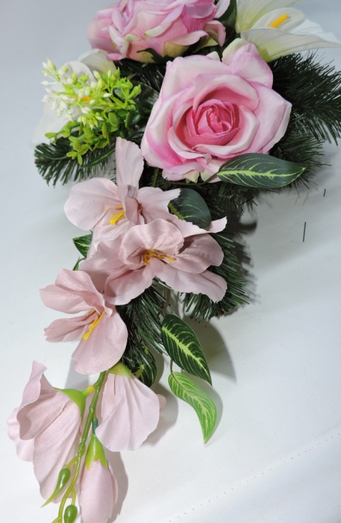 Stroik Kompozycja Dekoracja z Kwiatów Sztucznych Wiązanka na Cmentarz Dzień Babci