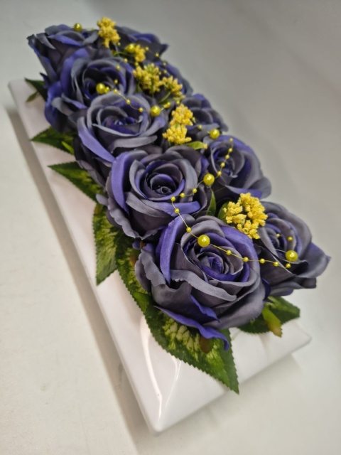 Stroik Kompozycja z Kwiatów Sztucznych Róże