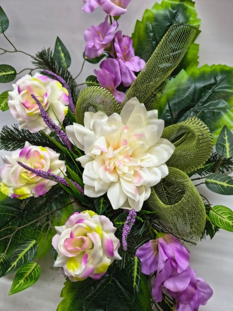 Stroik Kompozycja z Kwiatów Sztucznych na Grób Wiązanka na Cmentarz