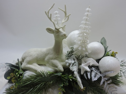 Stroik Prezent Świąteczny Bożonarodzeniowy Zimowy na komodę pod choinkę