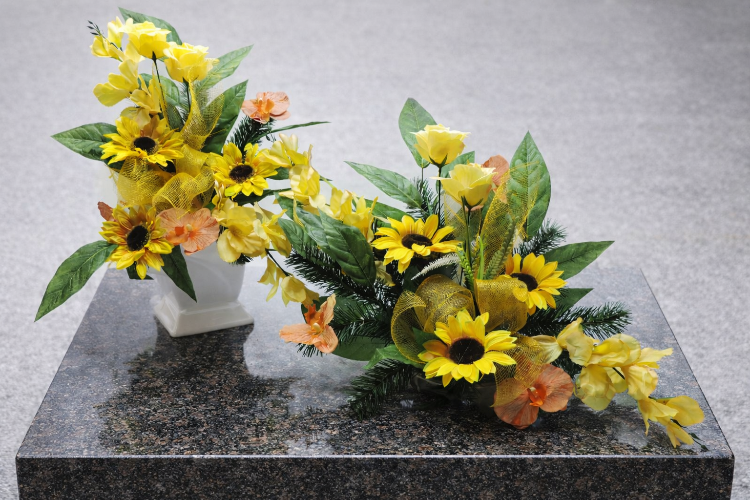 Jak długo wytrzymują stroiki sztuczne na zewnątrz?